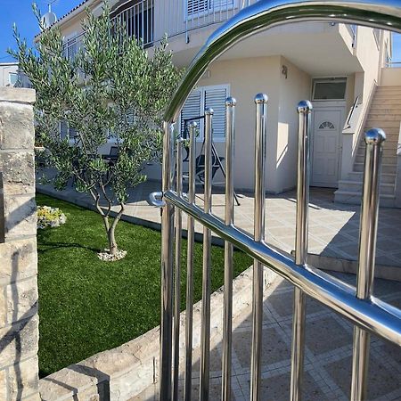 Apartman Danijela Водице Екстер'єр фото