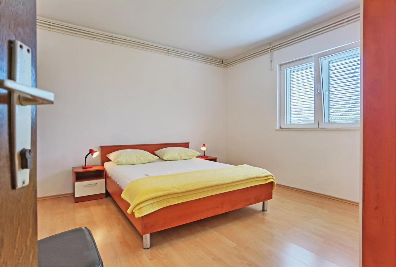 Apartman Danijela Водице Екстер'єр фото