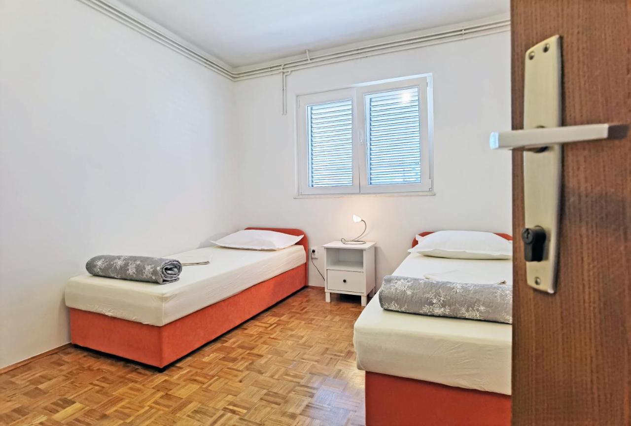 Apartman Danijela Водице Екстер'єр фото